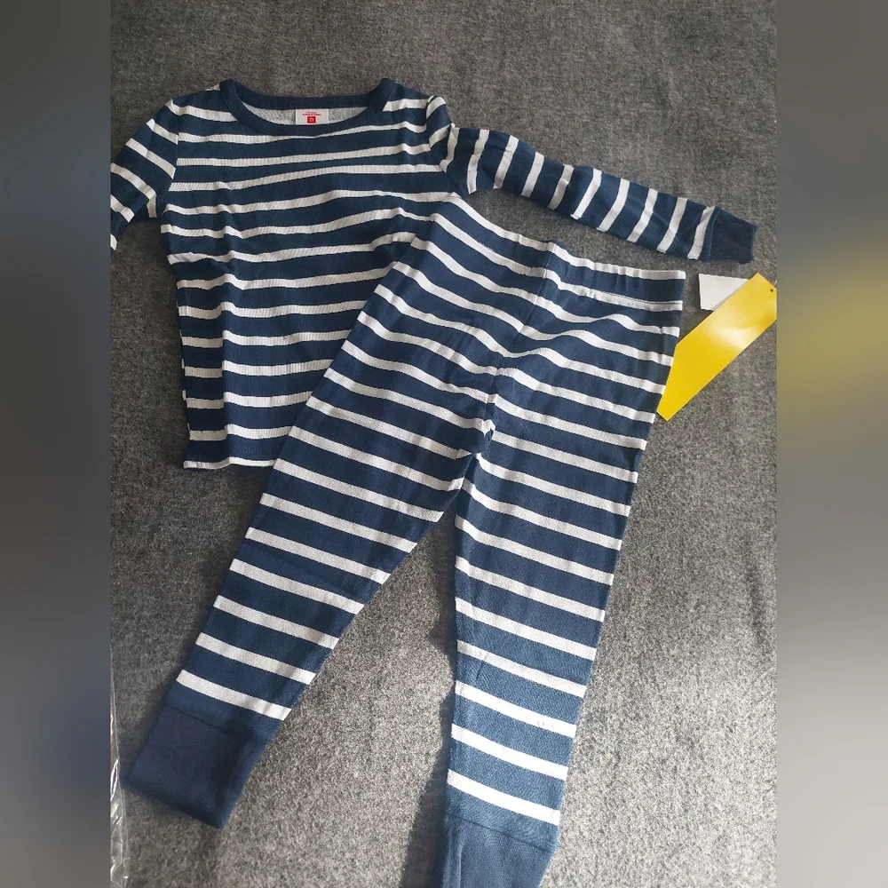 Nwt striped pj's 2T